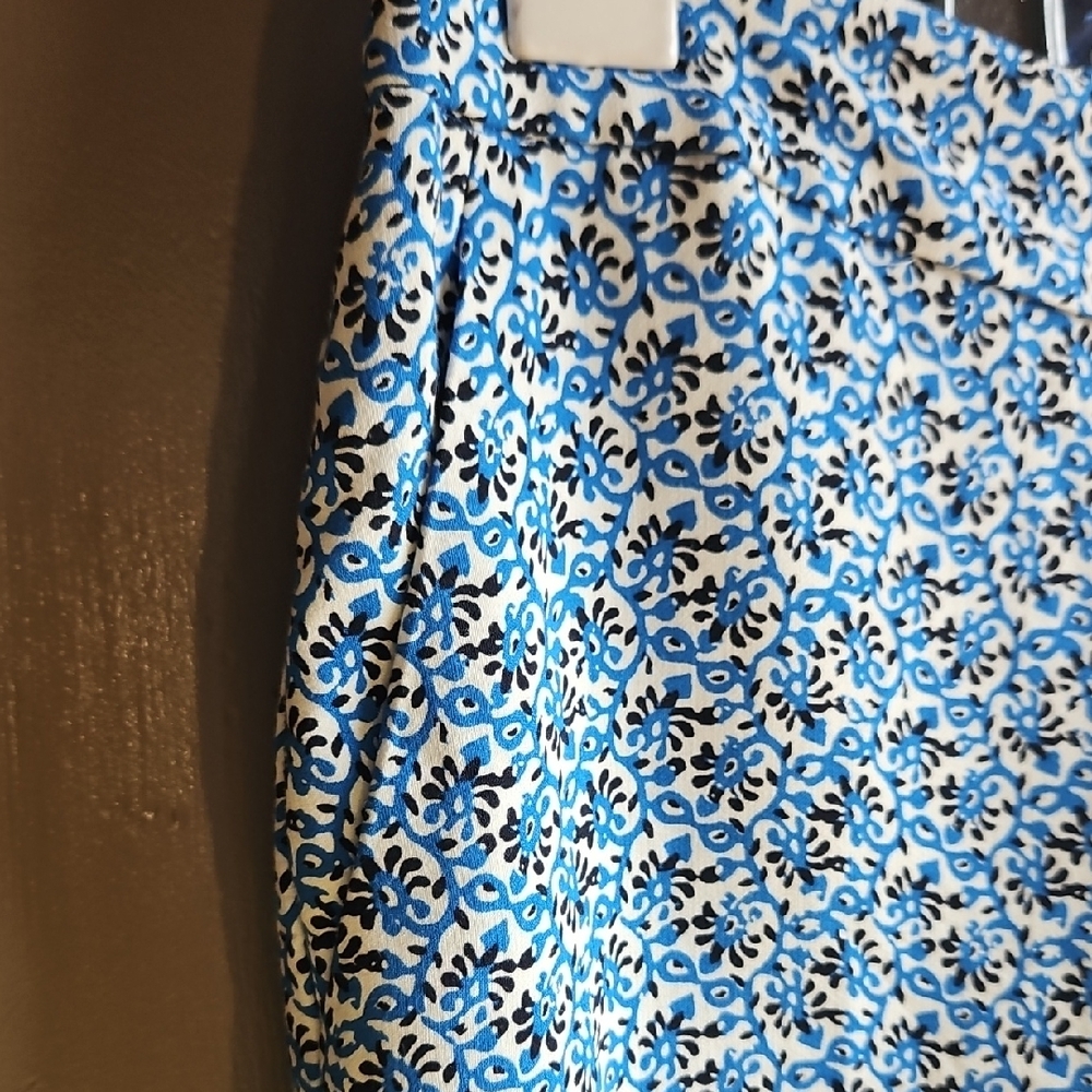 LOFT Blue and White Patterned Wide Leg Pants - Picture 6 of 10